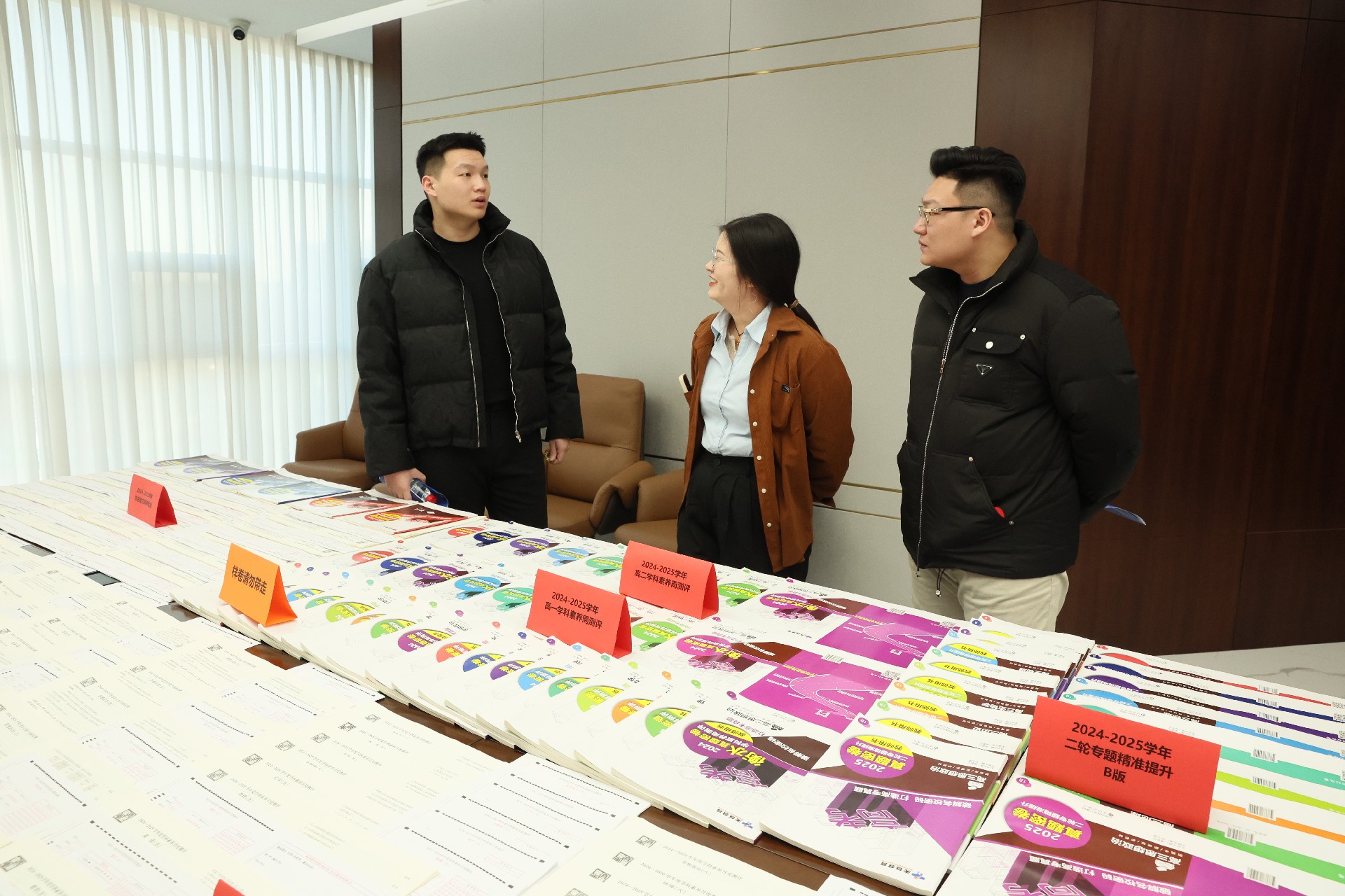 以人品带产品，以品质带品牌